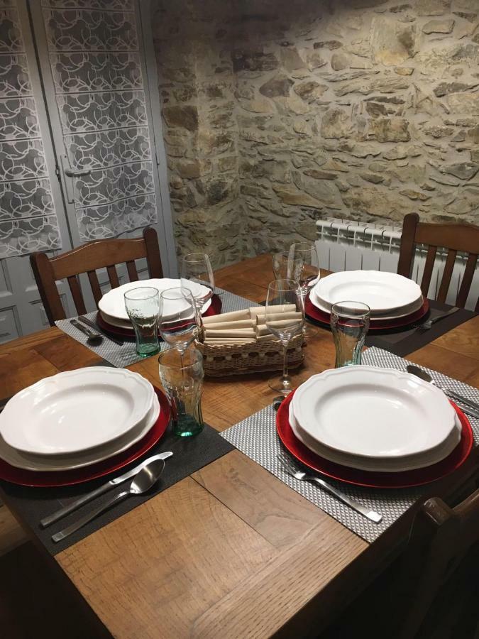 칸가스 델 나르세아 Narcea Turismo Real 아파트 외부 사진