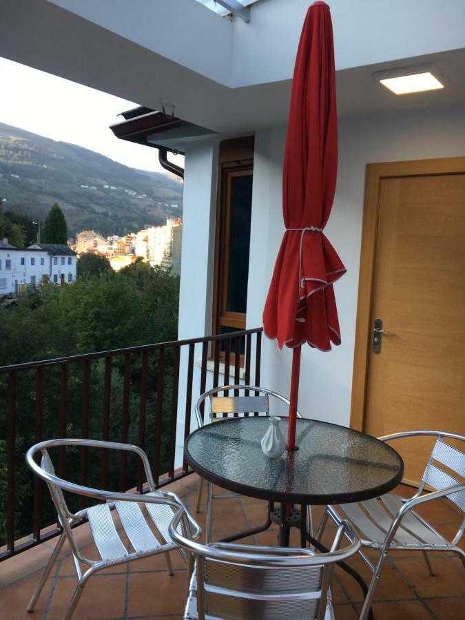 칸가스 델 나르세아 Narcea Turismo Real 아파트 외부 사진