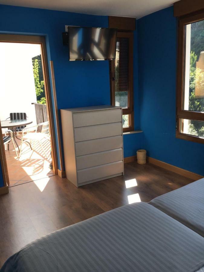 칸가스 델 나르세아 Narcea Turismo Real 아파트 외부 사진